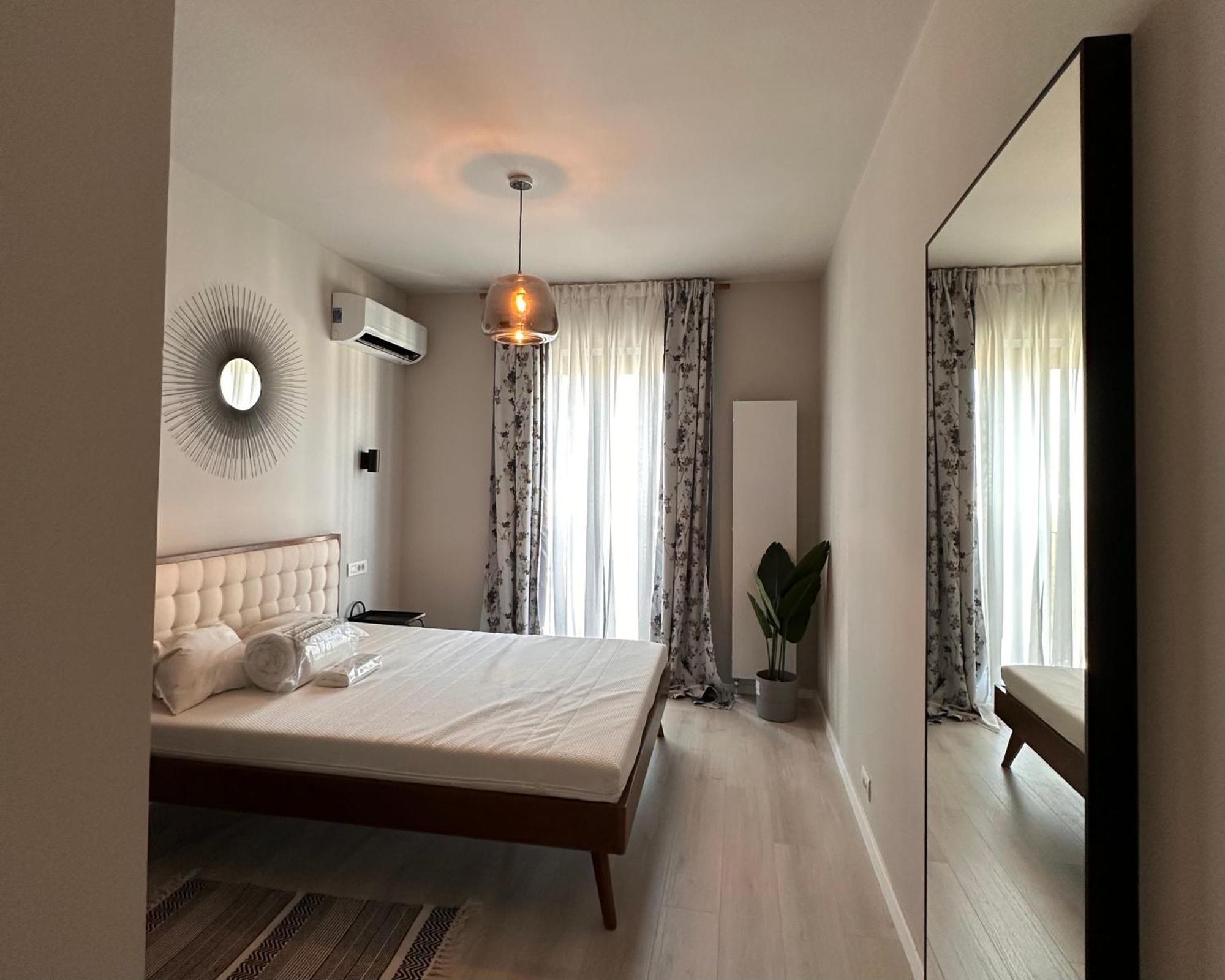 Silvia B&B Бухарест Экстерьер фото